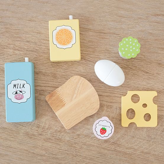Aliments en bois - découpe - petit déjeuner américain