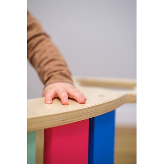 Balançoire Montessori en bois - arc-en-ciel