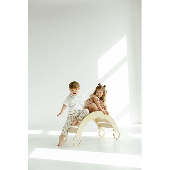 Balançoire Montessori en bois avec toboggan/mur d'escalade M - naturel