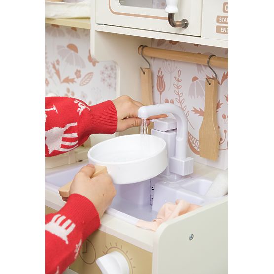 Bianca - Cuisine avec robinet fonctionnel, lave-linge et four