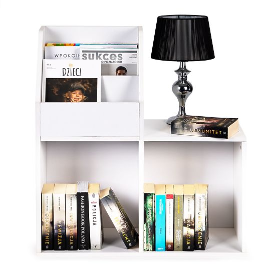 Bibliothèque avec étagère