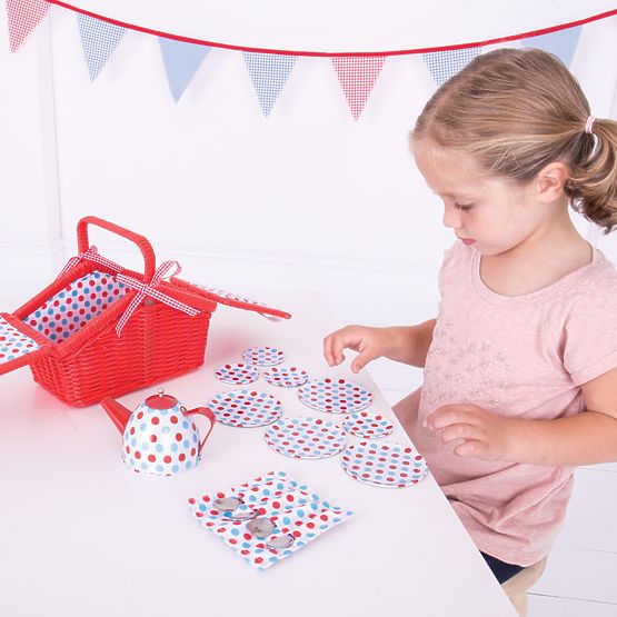 Bigjigs Toys Service à thé à pois dans un panier pique-nique