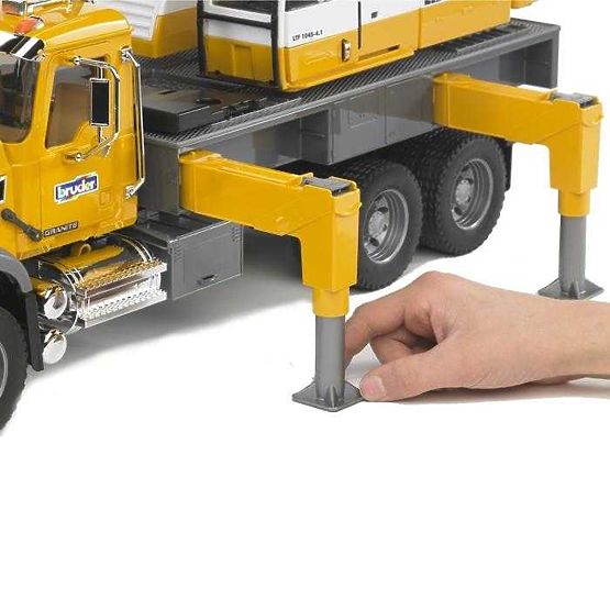 Camion MACK Granite grue LIEBHERR Bruder