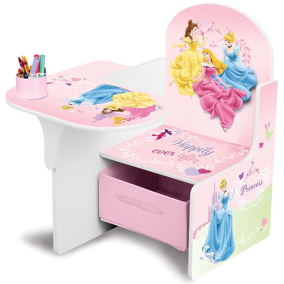 chaise avec une table Princess