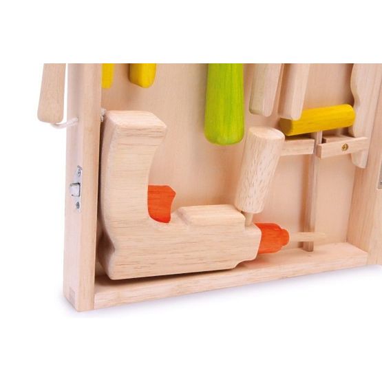 Coffret en bois avec outils