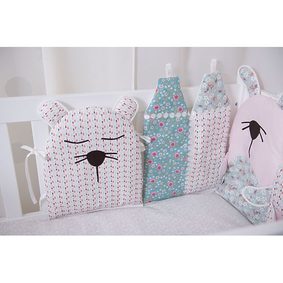 coussin à lit bébé - rose