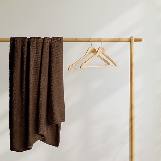 Couvre-lit HENRY marron avec motif jacquard style moderne 220x240