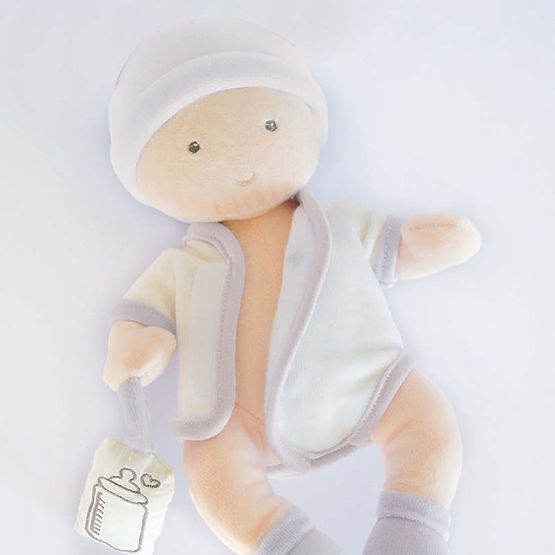 Doudou Jolijou Poupée Pol dans un sac pour poussette 28 cm