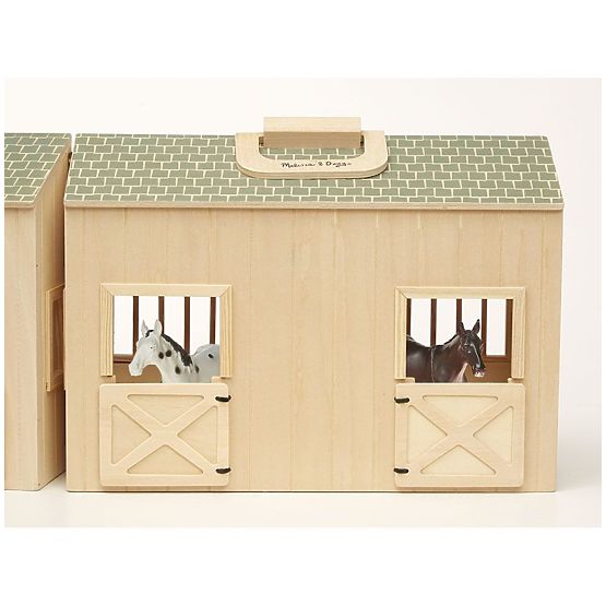 Écurie en bois avec paddock - 4 chevaux