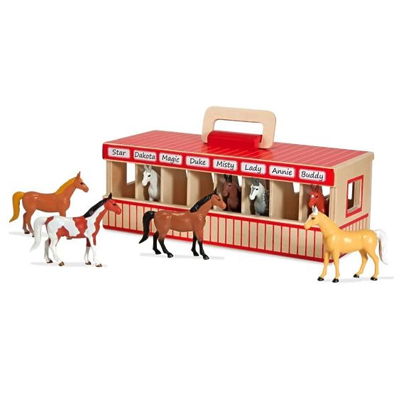 Écurie en bois pour chevaux avec 8 boxes