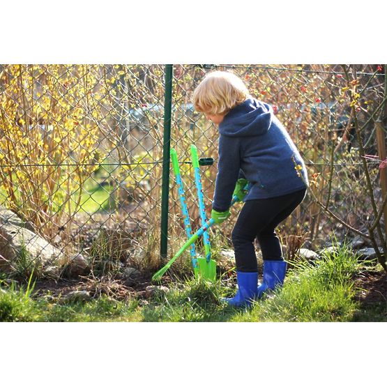 Ensemble d'outils de jardin avec roues