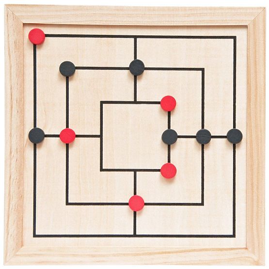 Ensemble de jeux dans une boîte en bois