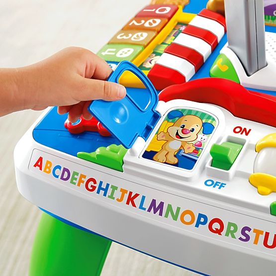 Fisher Price Table de petit chien Smart Stages