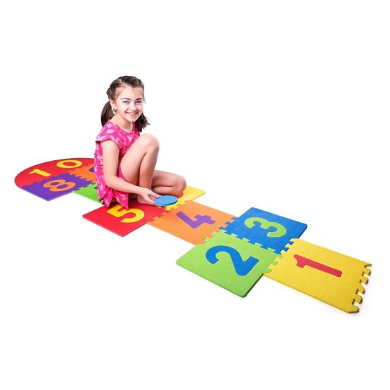 Grand puzzle en mousse pour jouer à la marelle
