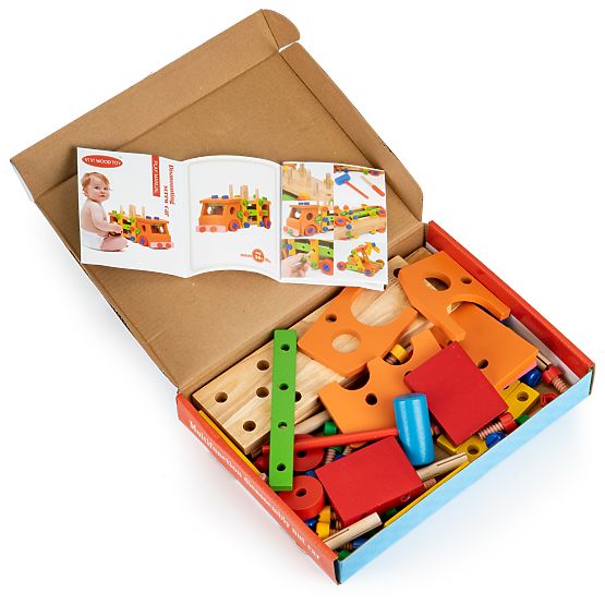 Jeu de construction en bois avec outils