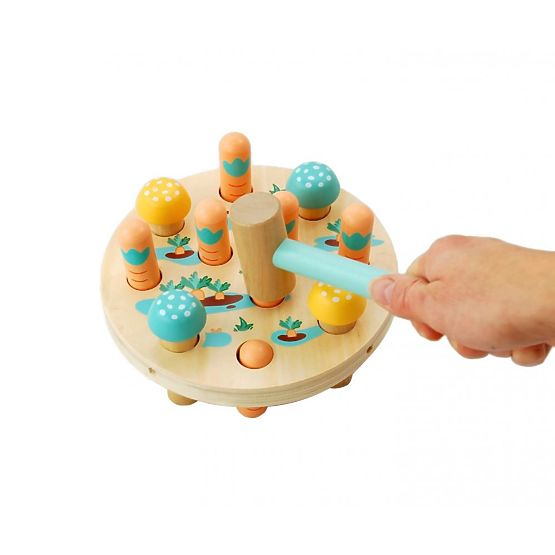 Jeu de marteau champ de carottes