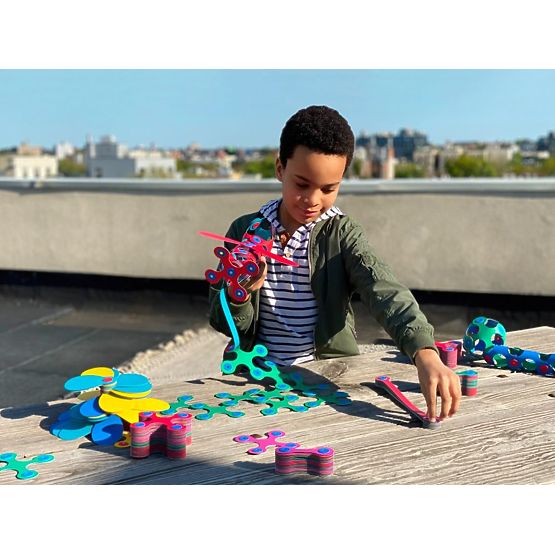 Kit magnétique flexible Clixo, 42 pcs - Arc-en-ciel