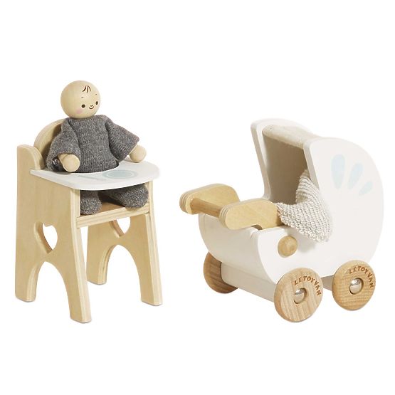 Le Toy Van Ensemble bébé avec accessoires nouveau design