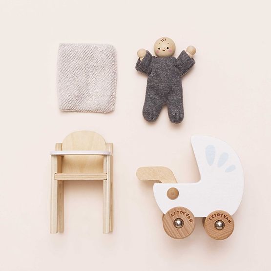 Le Toy Van Ensemble bébé avec accessoires nouveau design