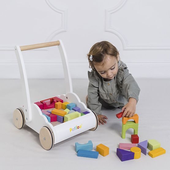 Le Toy Van Petilou Chariot avec blocs arc-en-ciel