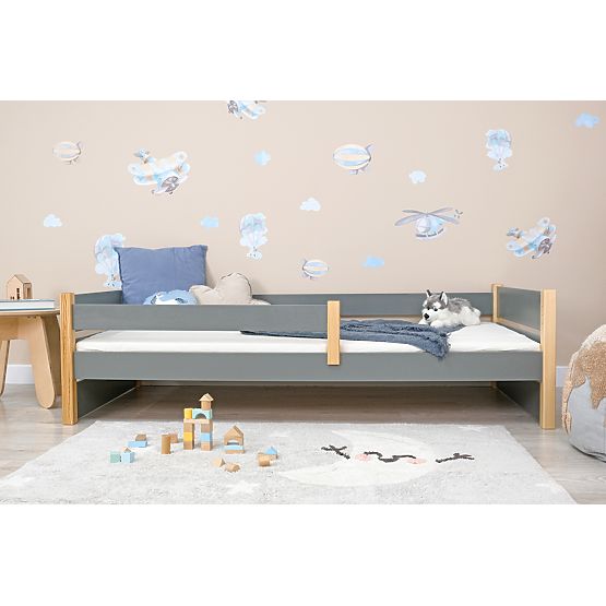 Lit enfant en bois Scandie avec barrière - gris