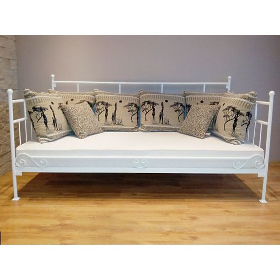 Lit enfant en métal modèle 10