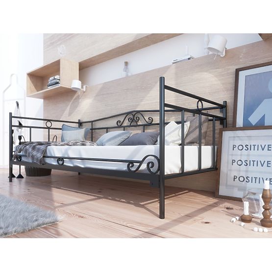 Lit enfant en métal modèle 13