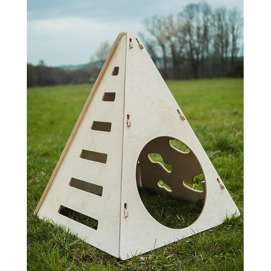 Maison tipi Montessori