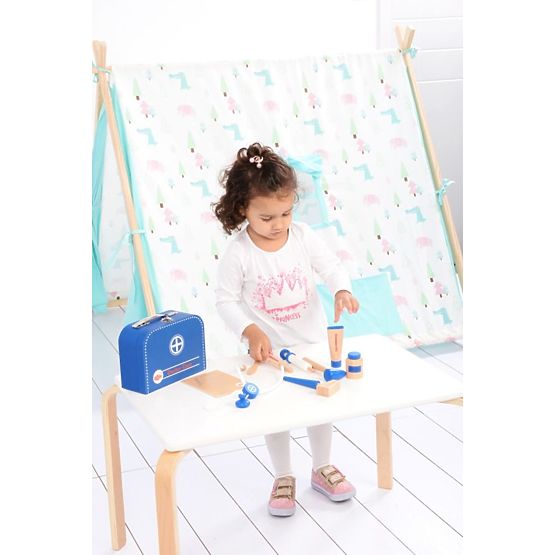 Mallette médicale avec accessoires
