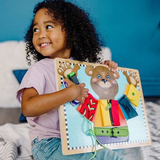 Melissa and Doug - Tableau d'activités Habille l'ourson