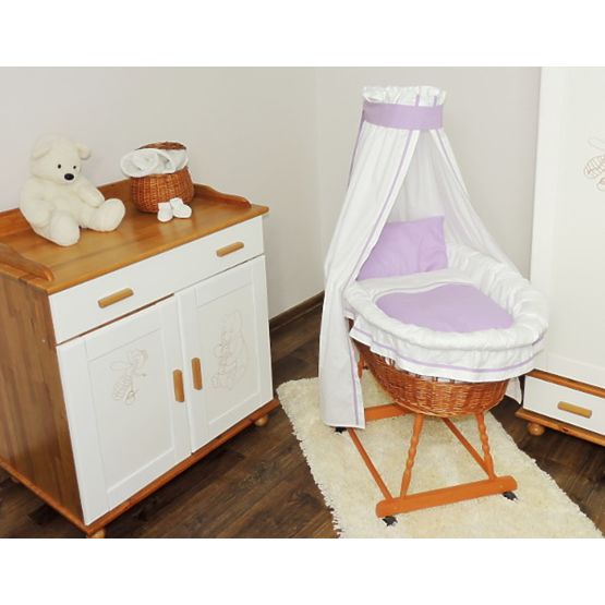 osier lit bébé avec pourpre ensemble literie