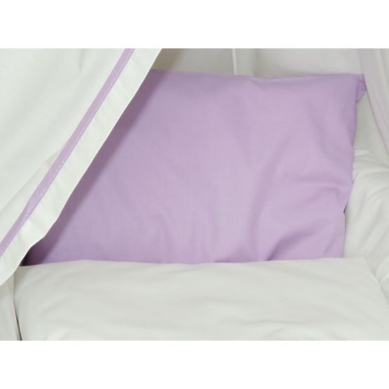 osier lit bébé avec pourpre ensemble literie