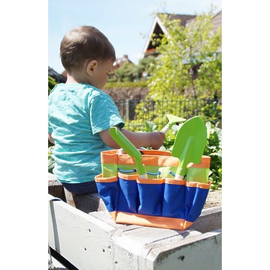Outils de jardinage dans un sac