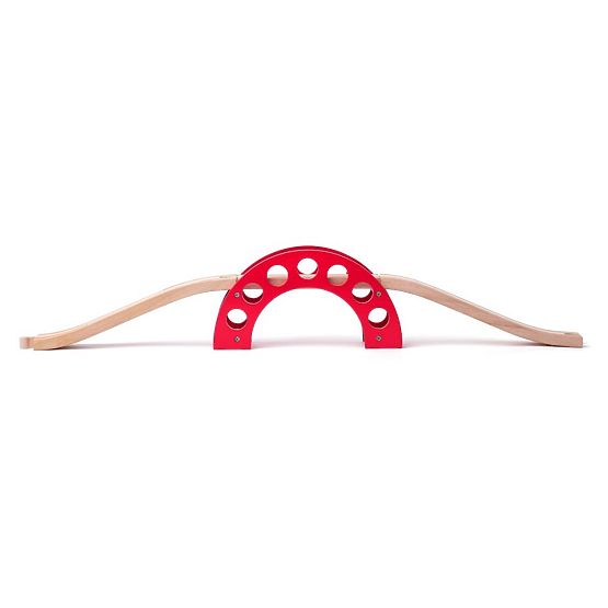 Pont avec arche rouge