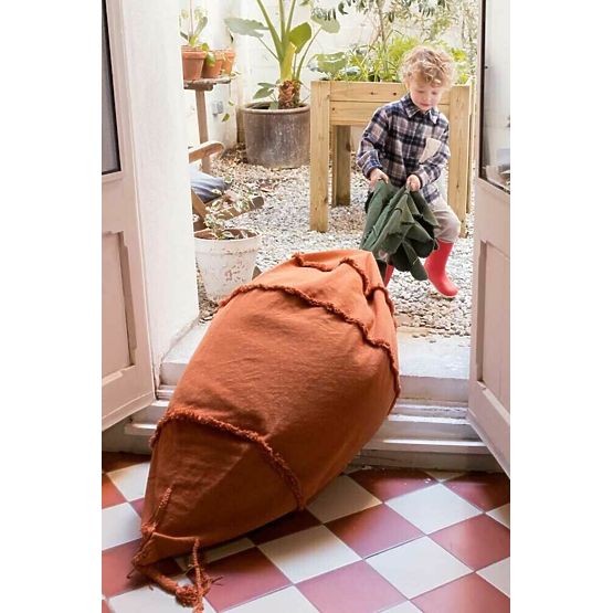 Pouf poire carotte - Lorena Canals