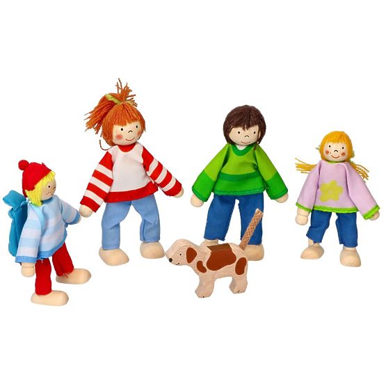 Poupées en bois en voyage
