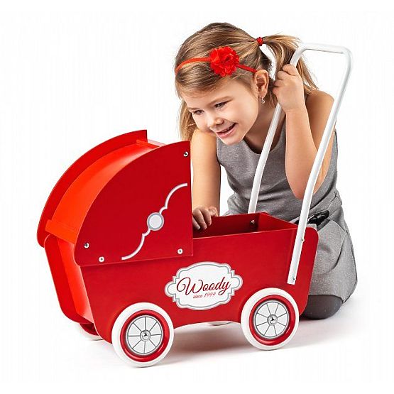 Poussette en bois rouge pour poupées