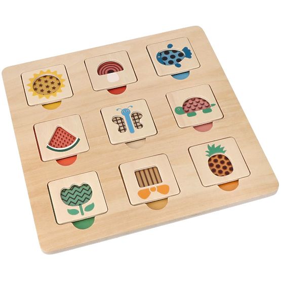 Puzzle motifs