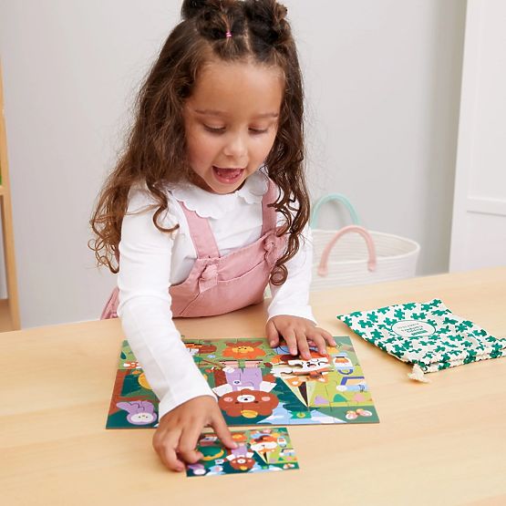 Puzzle Mudpuppy Joyeux campeurs dans un sac en tissu 36 pièces