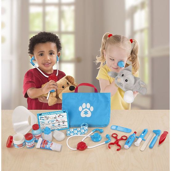 Set vétérinaire avec des animaux en peluche