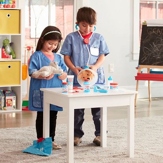 Set vétérinaire avec des animaux en peluche