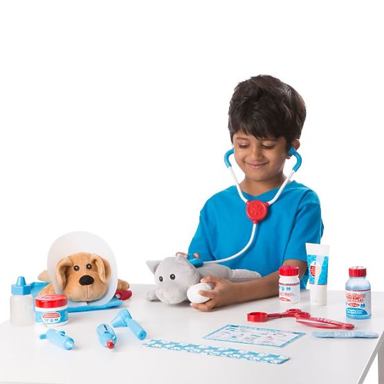 Set vétérinaire avec des animaux en peluche