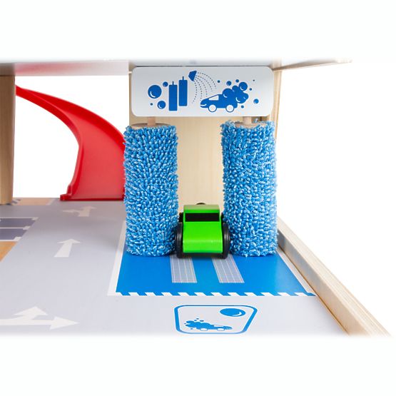 small foot Parking premium