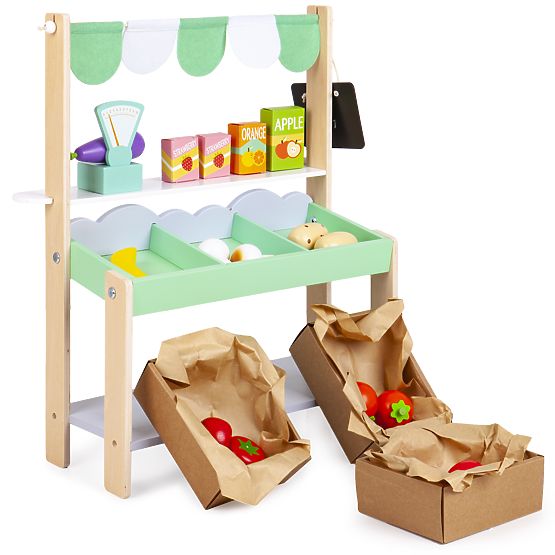 Stand de vente en bois avec légumes