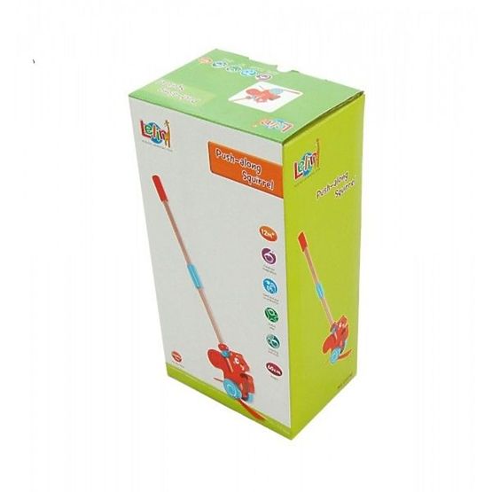 Tirant un animal sur un bâton - écureuil