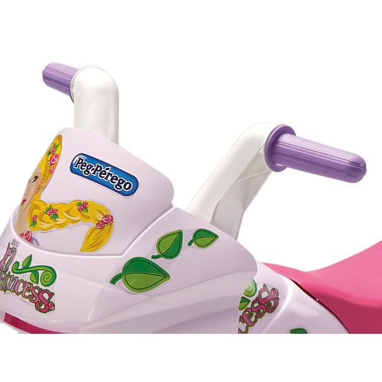 Véhicule électrique pour enfants Peg Perégo - Mini Princess