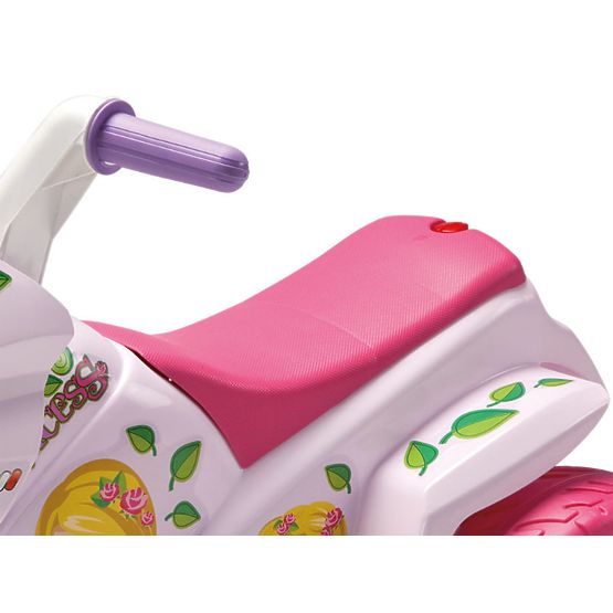 Véhicule électrique pour enfants Peg Perégo - Mini Princess