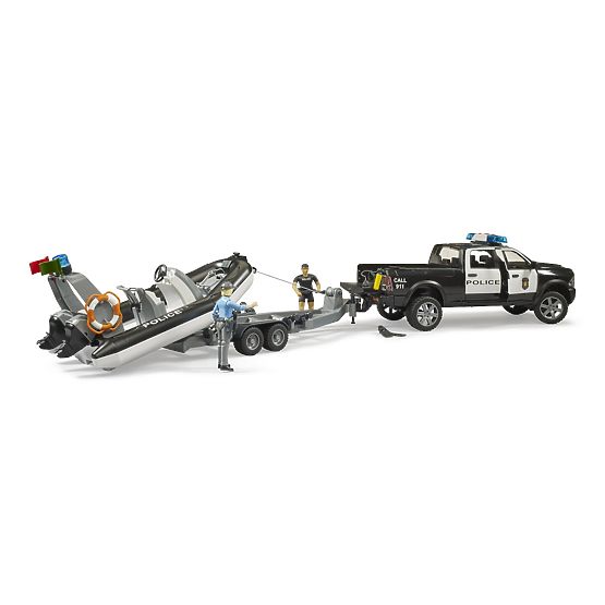 Voiture de police Bruder RAM avec bateau et deux figurines