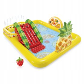 Piscine pour enfants avec toboggan