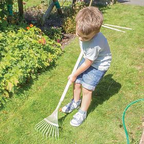 Bigjigs Toys Râteau de jardin à feuilles vertes